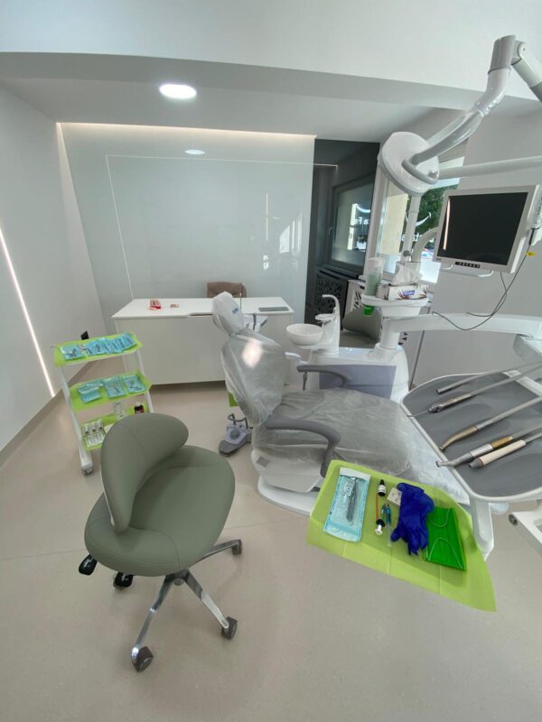 dentafast.ro imagini clinica 2026 (7)